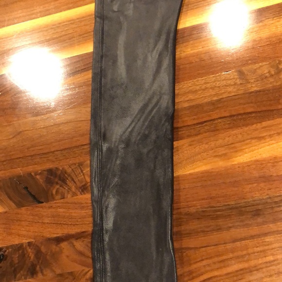SPANX Faux Leather Leggings | M | Black - Picture 6 of 6